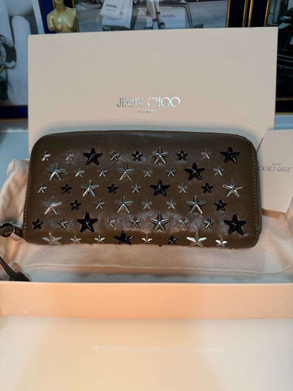 Authentic Jimmy Choo Olive Green Star-Stud Zip Around Wallet with box & dust bag